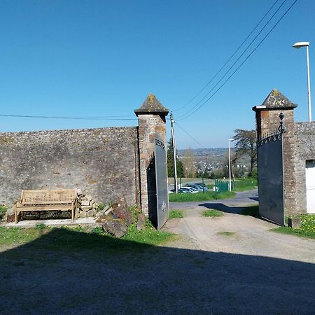 Joli Appartement Avec Vue Sur La Baie Avranches Exteriör bild